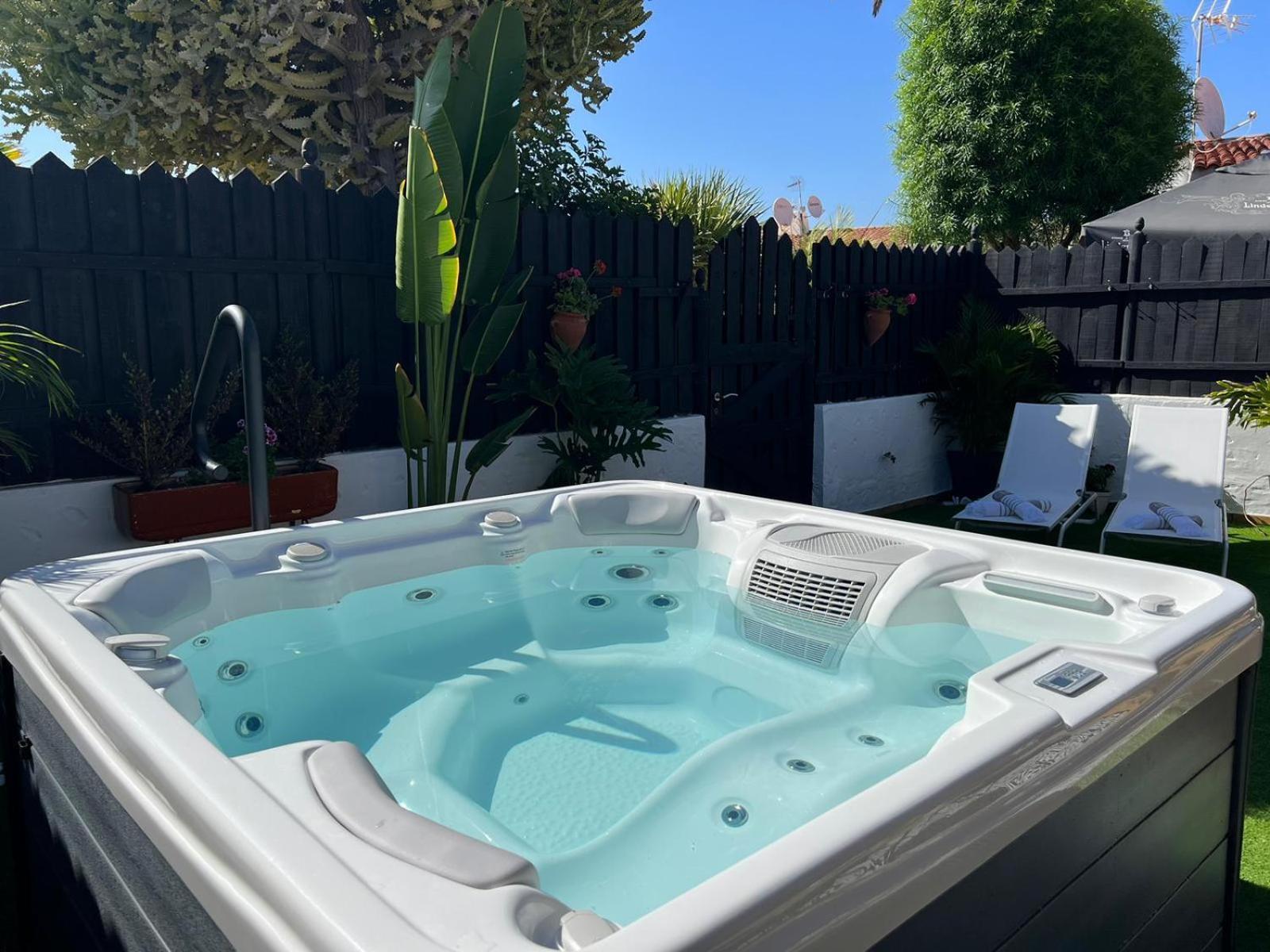 Oasis Beach Holiday Home With Jacuzzi Playa del Ingles  Dış mekan fotoğraf