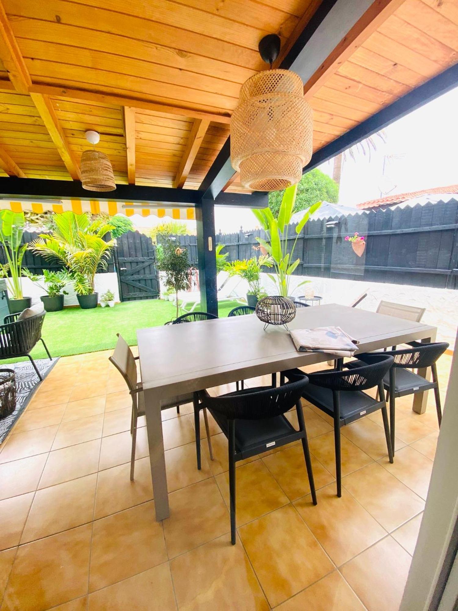 Oasis Beach Holiday Home With Jacuzzi Playa del Ingles  Dış mekan fotoğraf